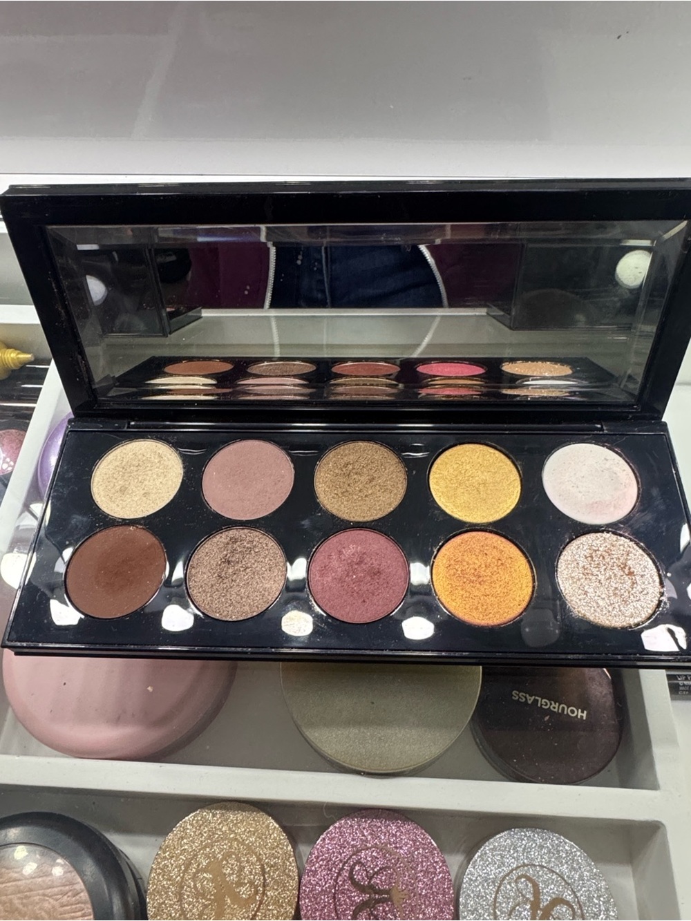 > Authentic Pat McGrath Labs Mothership VII: Divine Rose Eyeshadow Palette